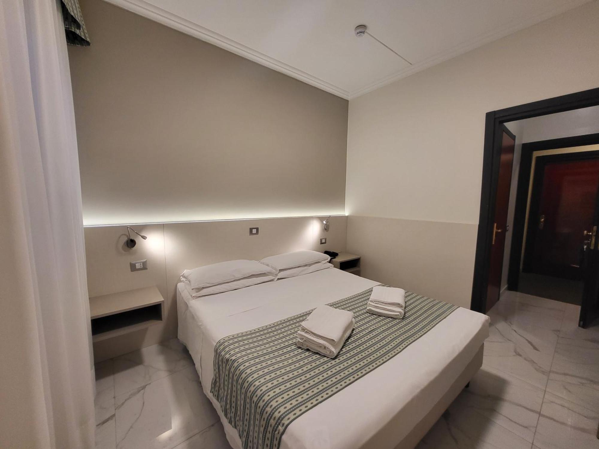 Hotel Dei Fiori Milano Eksteriør billede